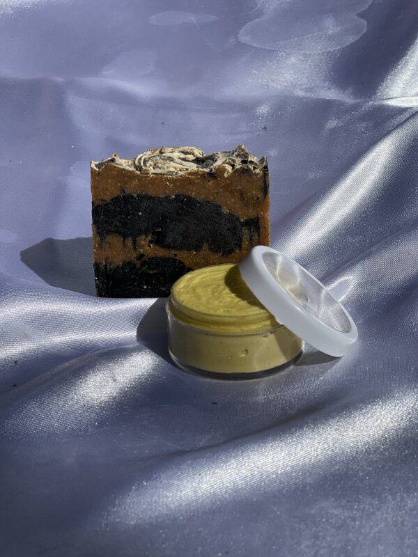 کرم و صابون روشن کننده و ضد لک